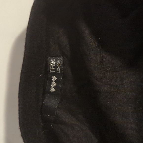 Lf skirt - Picture 2 of 2